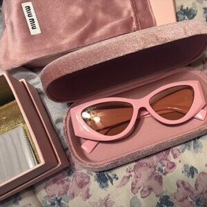 Miu Miu O6YS Sunglasses